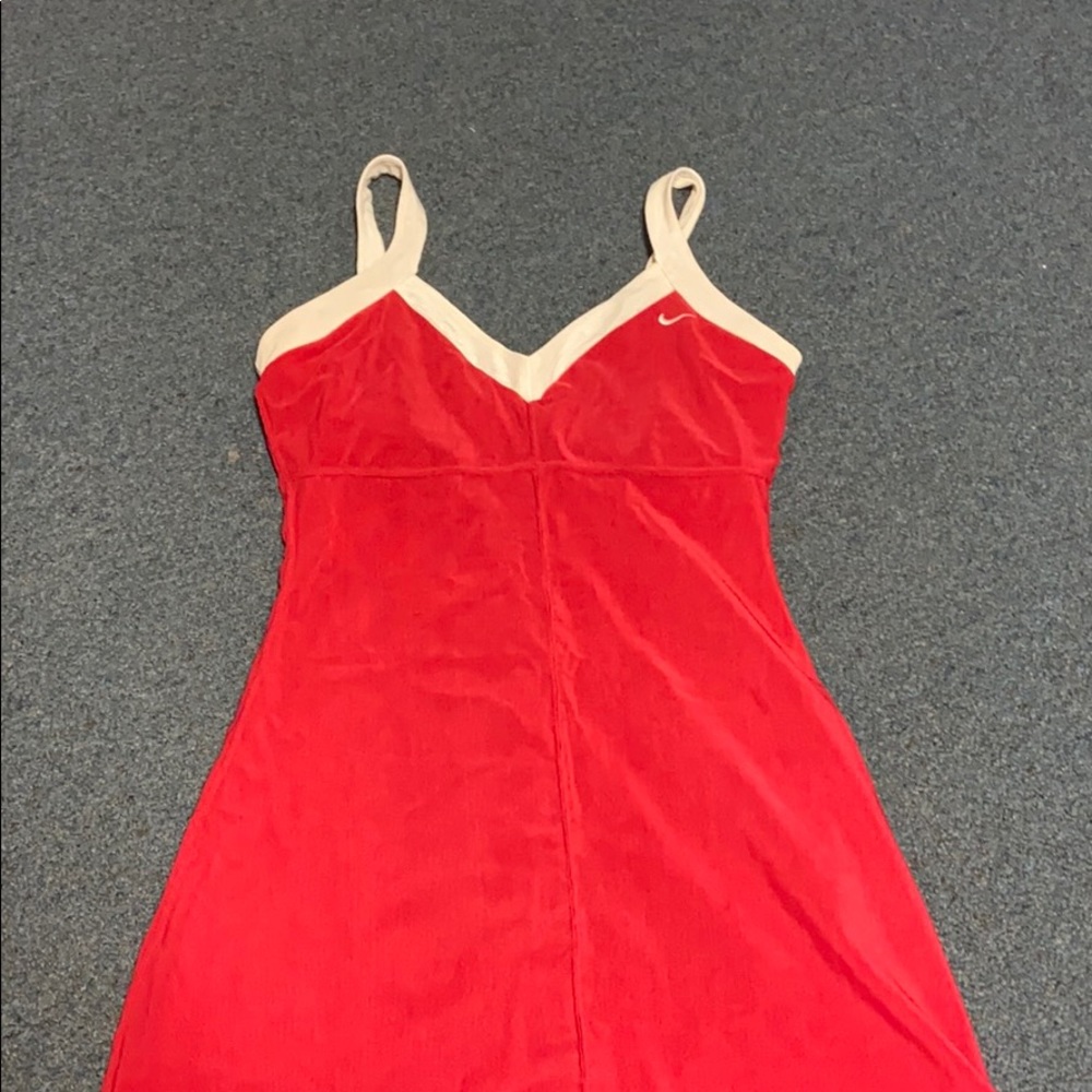 Nike women’s tennis dress xs